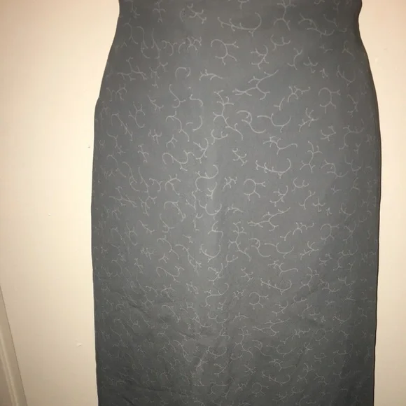 Banana republic skirt - Picture 3 of 5